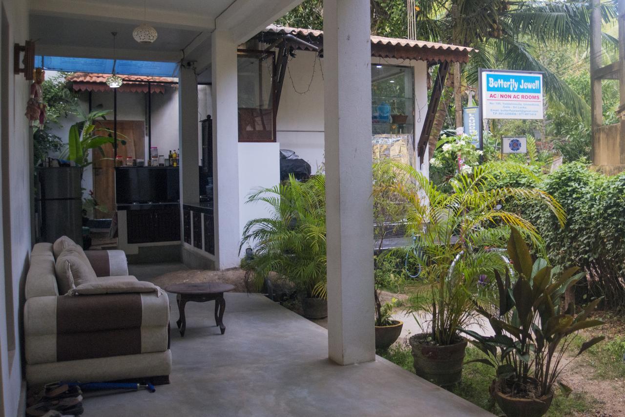 Butterfly Jewel Bed and Breakfast Unawatuna Exteriör bild