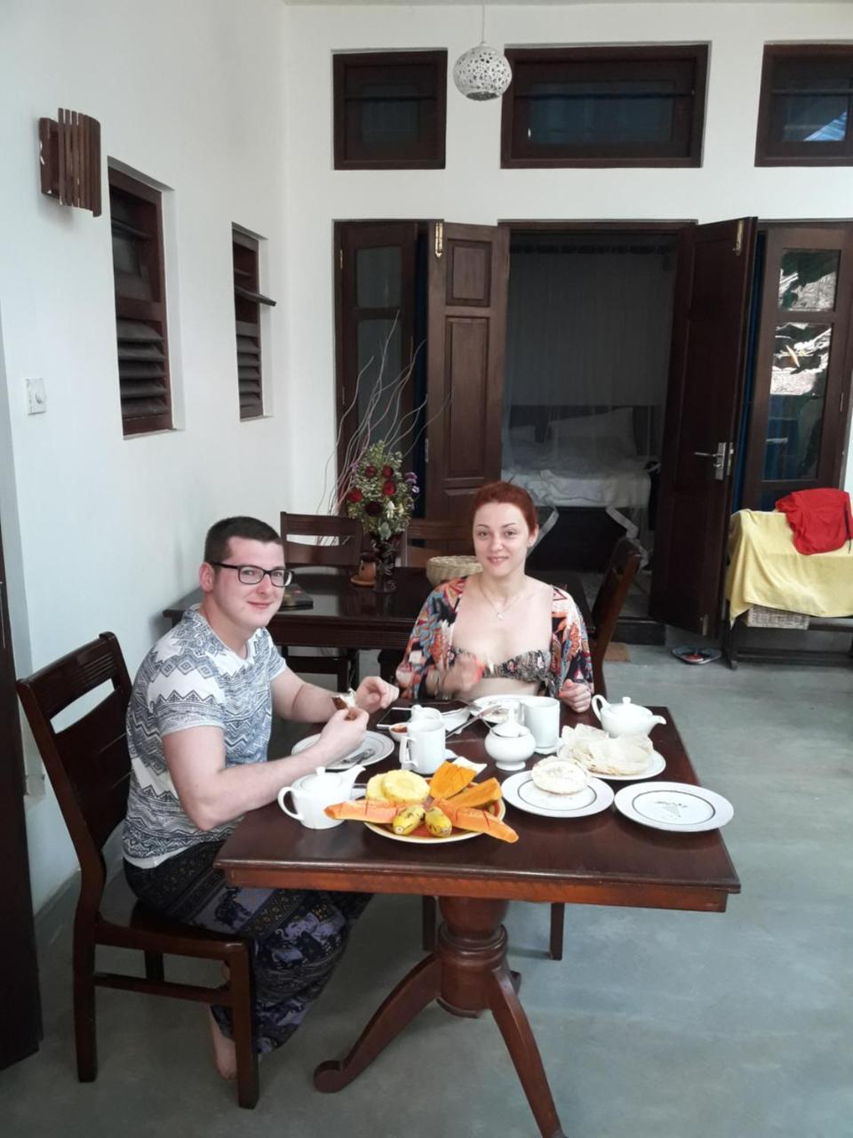 Butterfly Jewel Bed and Breakfast Unawatuna Exteriör bild